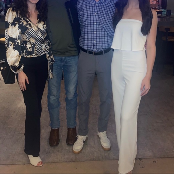 Lulu’s White Jumpsuit Size XS - Picture 6 of 6